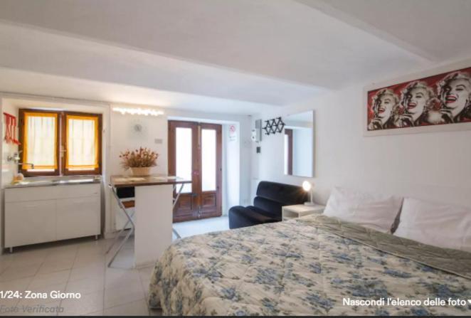 Location Turistic Monolocale Nel Parco Del Santuario Apartment Asti Luaran gambar