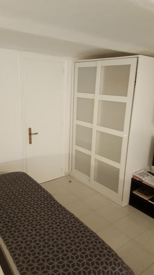 Location Turistic Monolocale Nel Parco Del Santuario Apartment Asti Luaran gambar